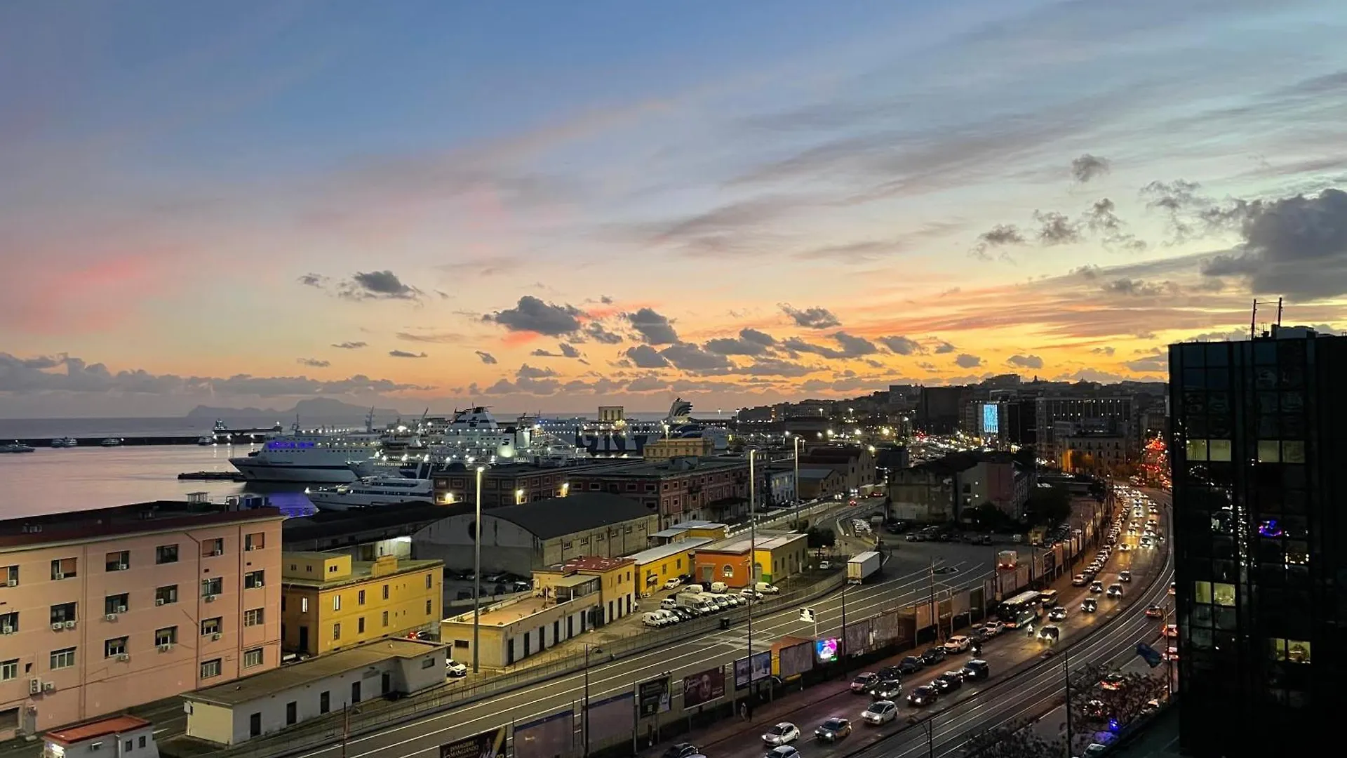 Marina Sea View Apartment Naples Italy